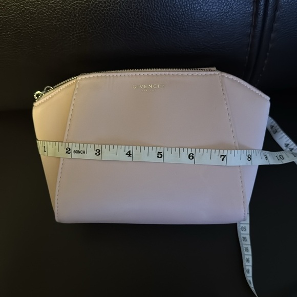 Givenchy Parfums Iconic Nude Pink Pouch Cosmetic Makeup Travel Bag Case NWOB - Picture 5 of 7